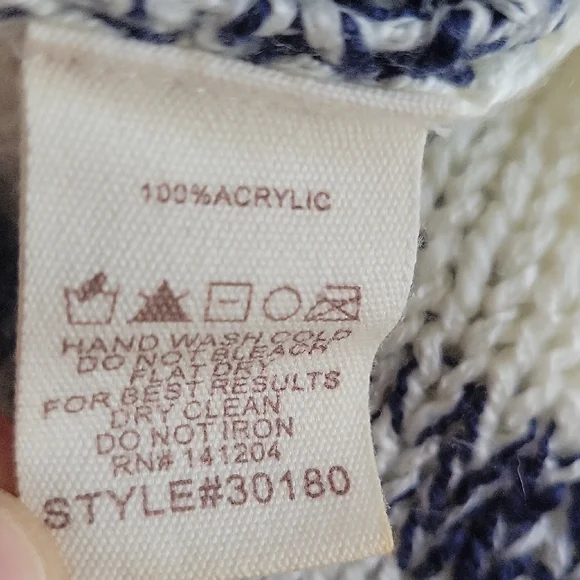 Hem & Thread Navy and Cream Hooded Sweater - Picture 3 of 7